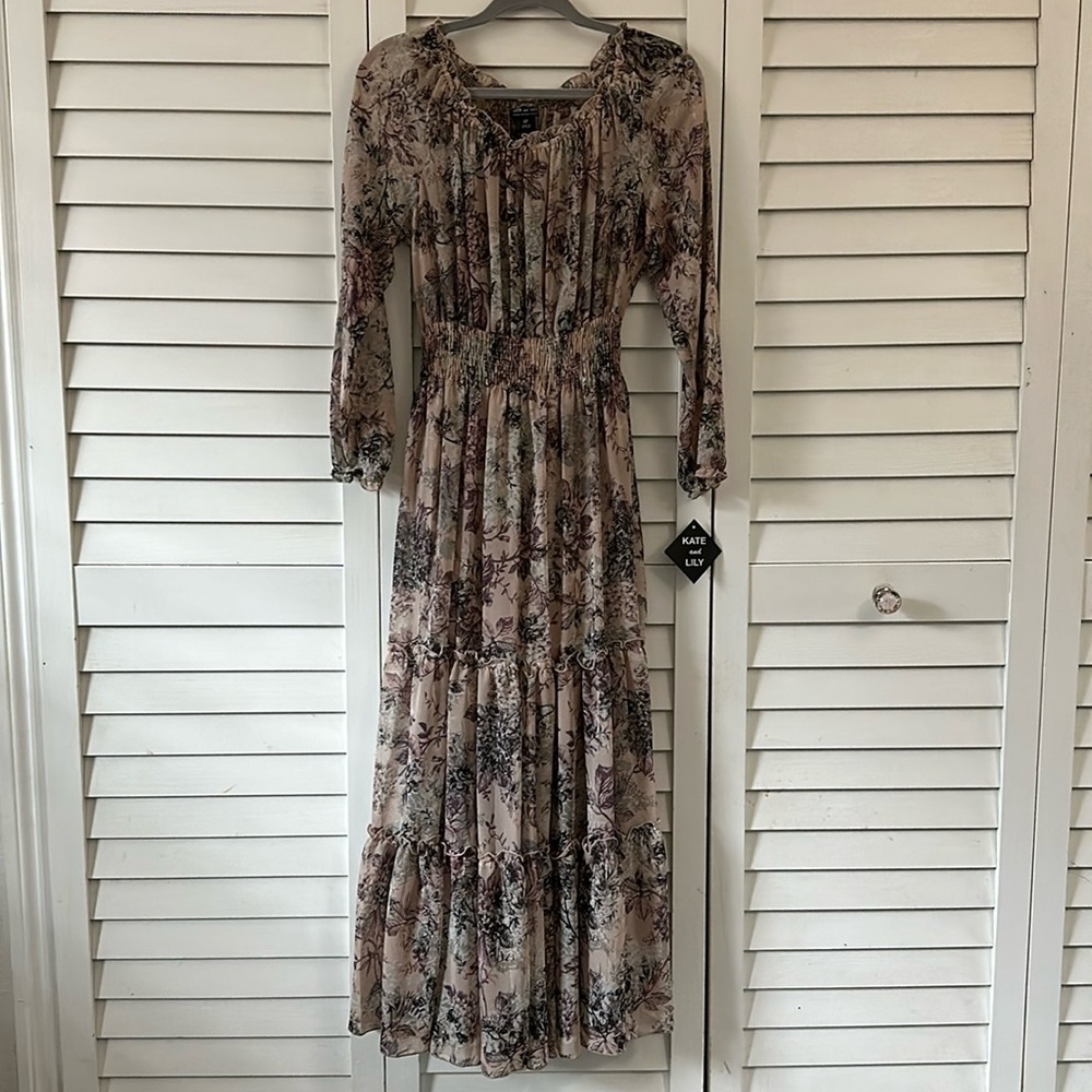 NWT Floral maxi off the shoulder